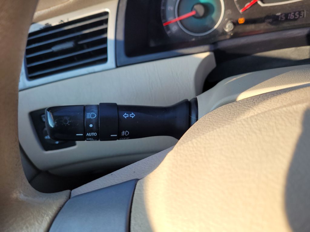 Photo 13 of this TOYOTA CAMRY SOLARA