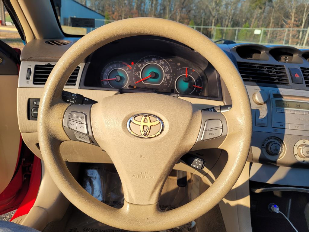 Photo 18 of this TOYOTA CAMRY SOLARA