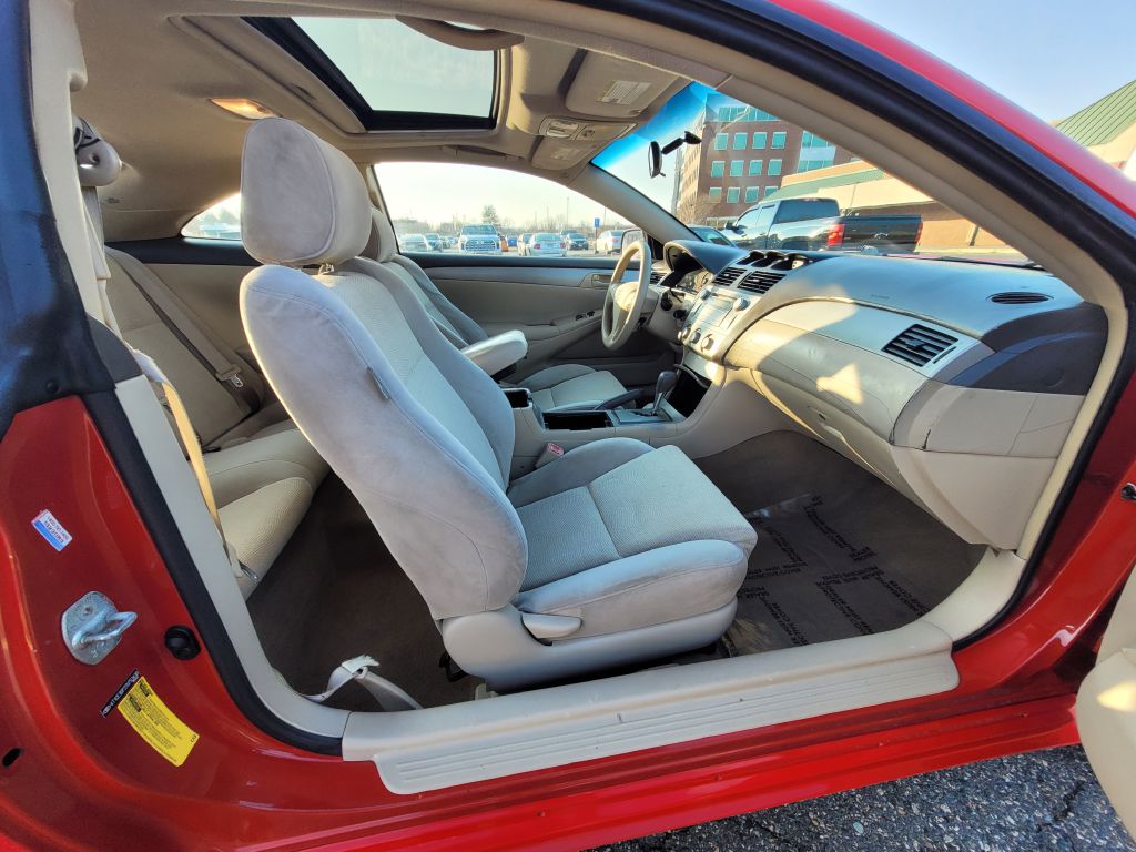 Photo 19 of this TOYOTA CAMRY SOLARA