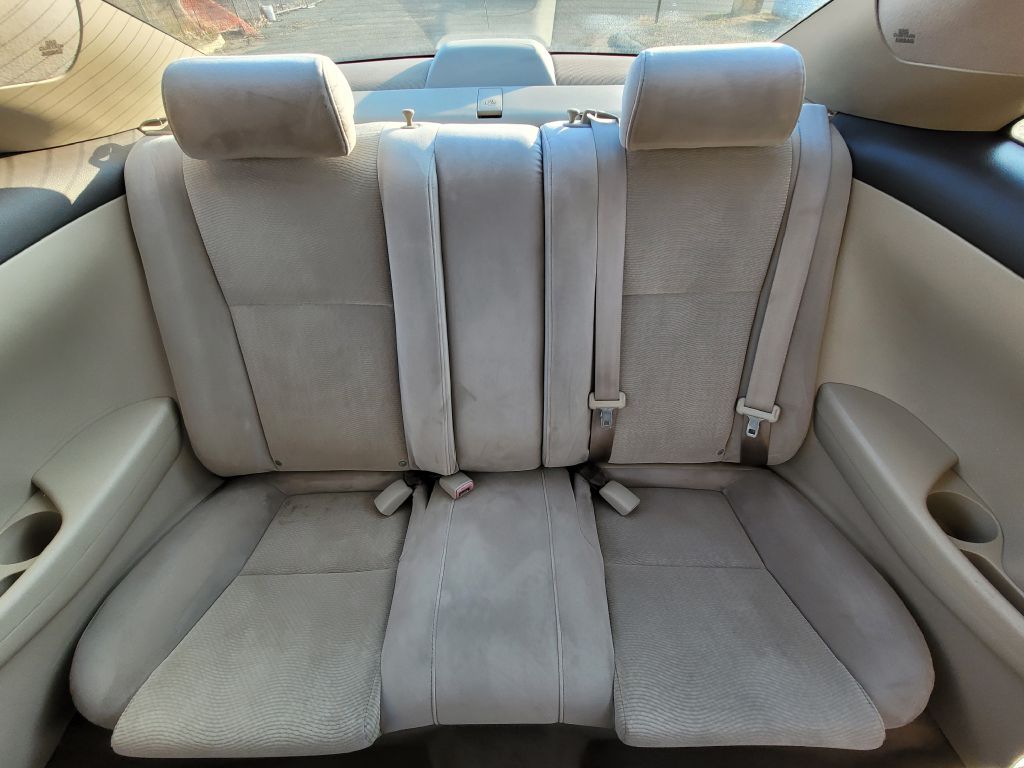 Photo 34 of this TOYOTA CAMRY SOLARA