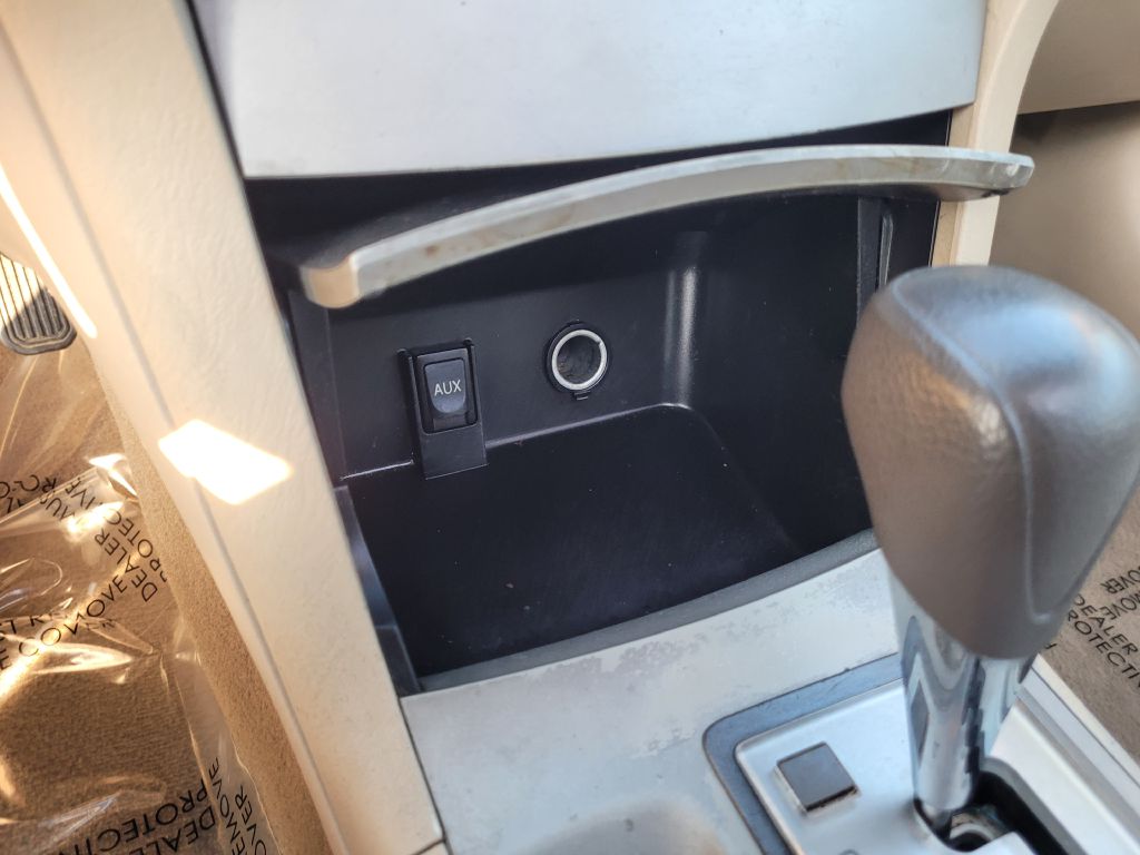 Photo 37 of this TOYOTA CAMRY SOLARA