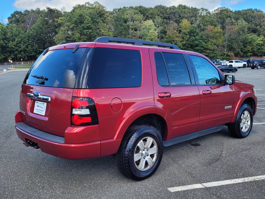 Photo 5 of this FORD EXPLORER