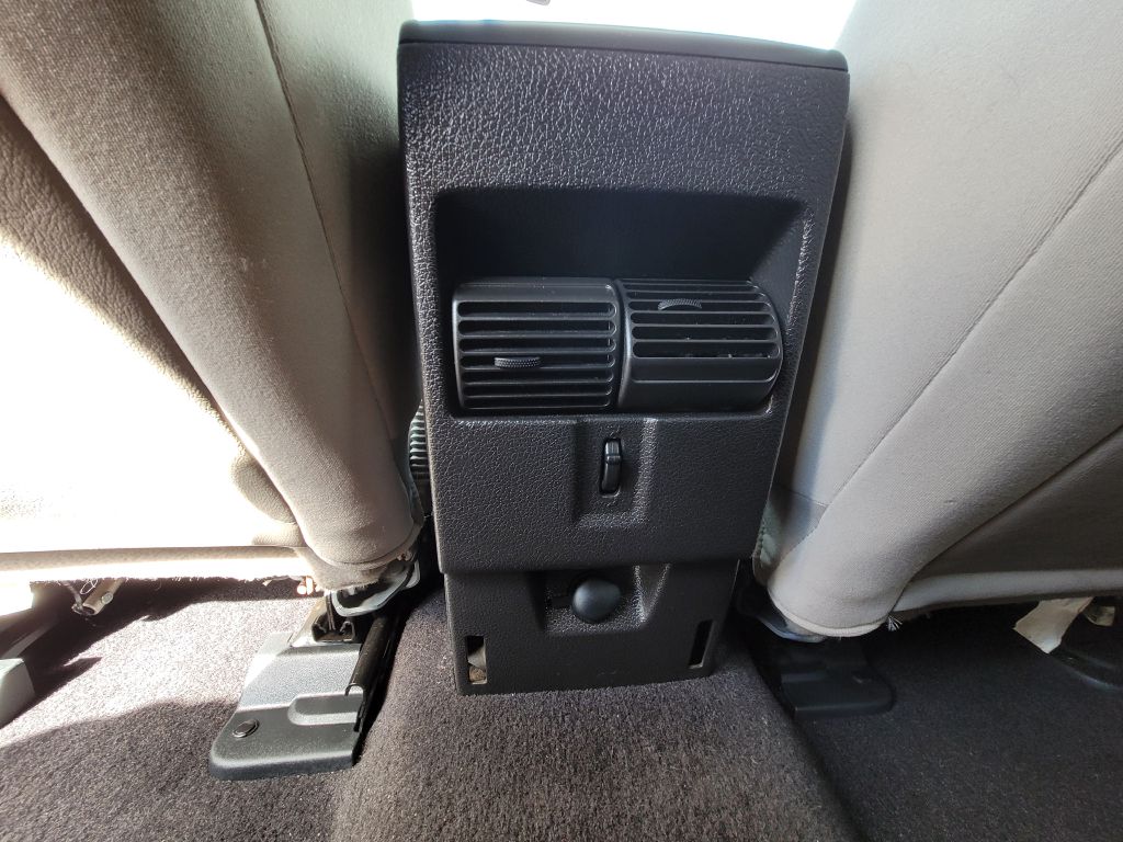 Photo 27 of this FORD EXPLORER