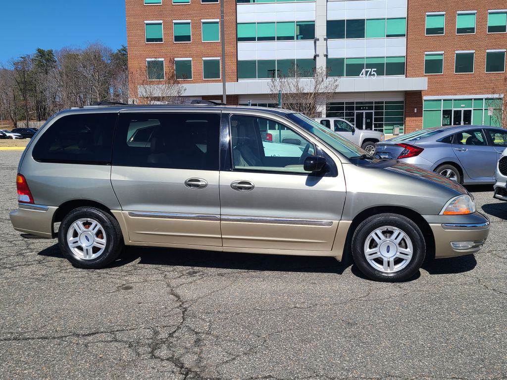 Photo 2 of this FORD WINDSTAR