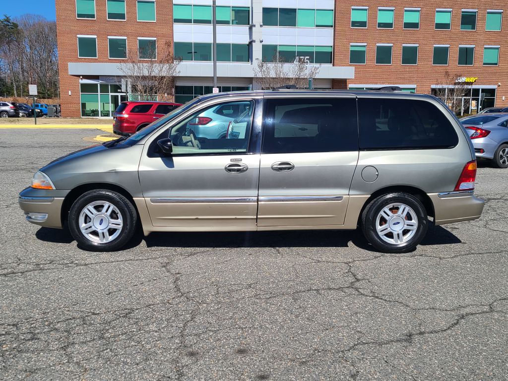 Photo 5 of this FORD WINDSTAR