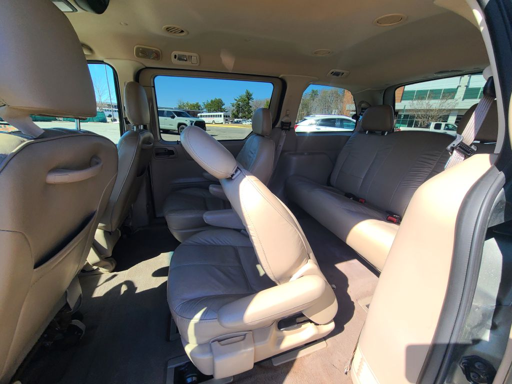 Photo 14 of this FORD WINDSTAR