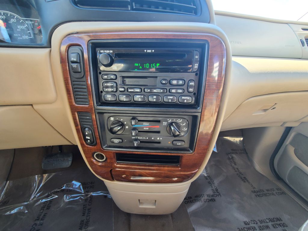 Photo 22 of this FORD WINDSTAR