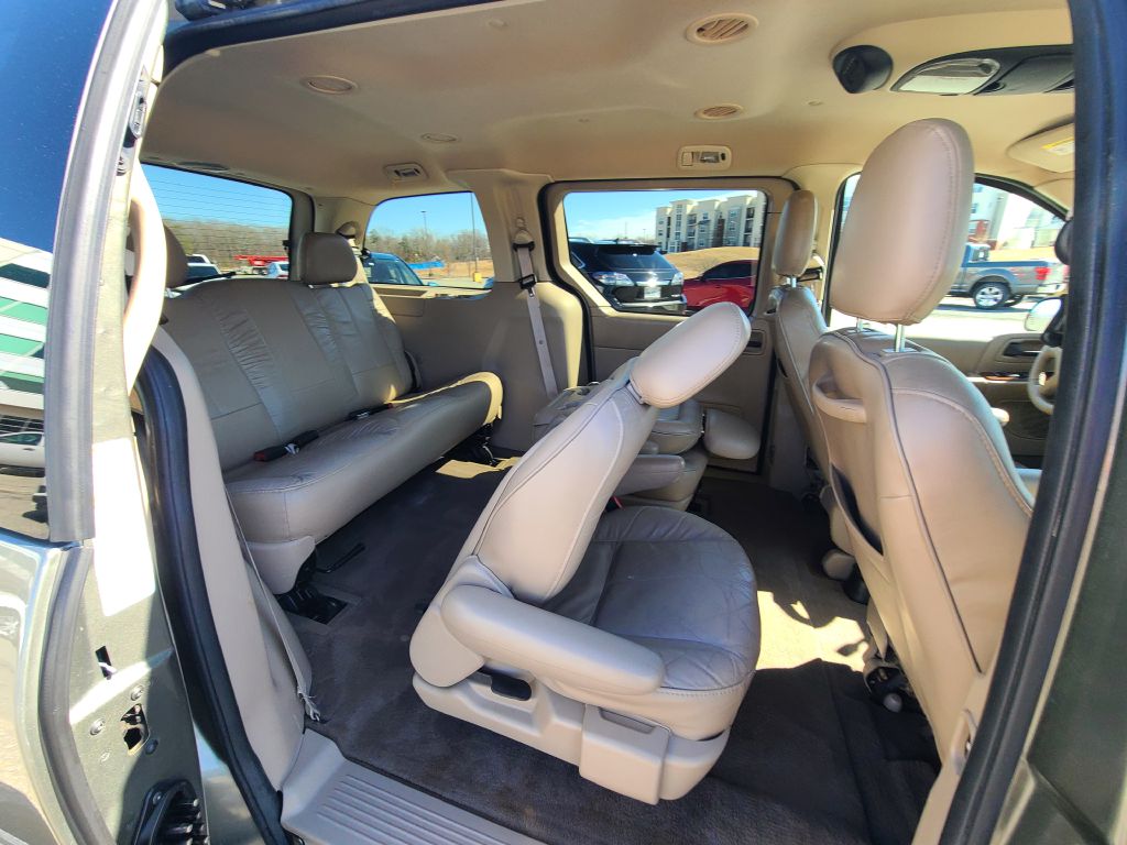 Photo 24 of this FORD WINDSTAR