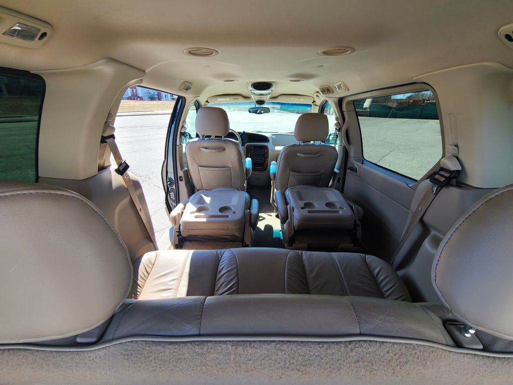 Photo 35 of this FORD WINDSTAR