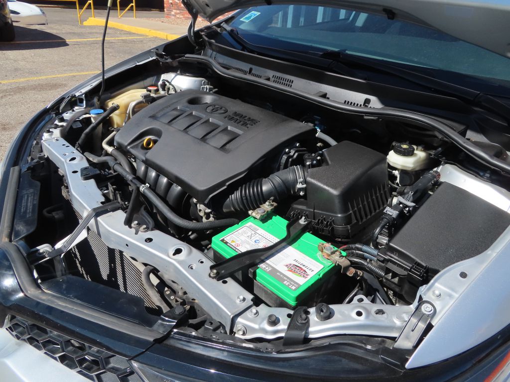 Additional photo of vehicle.