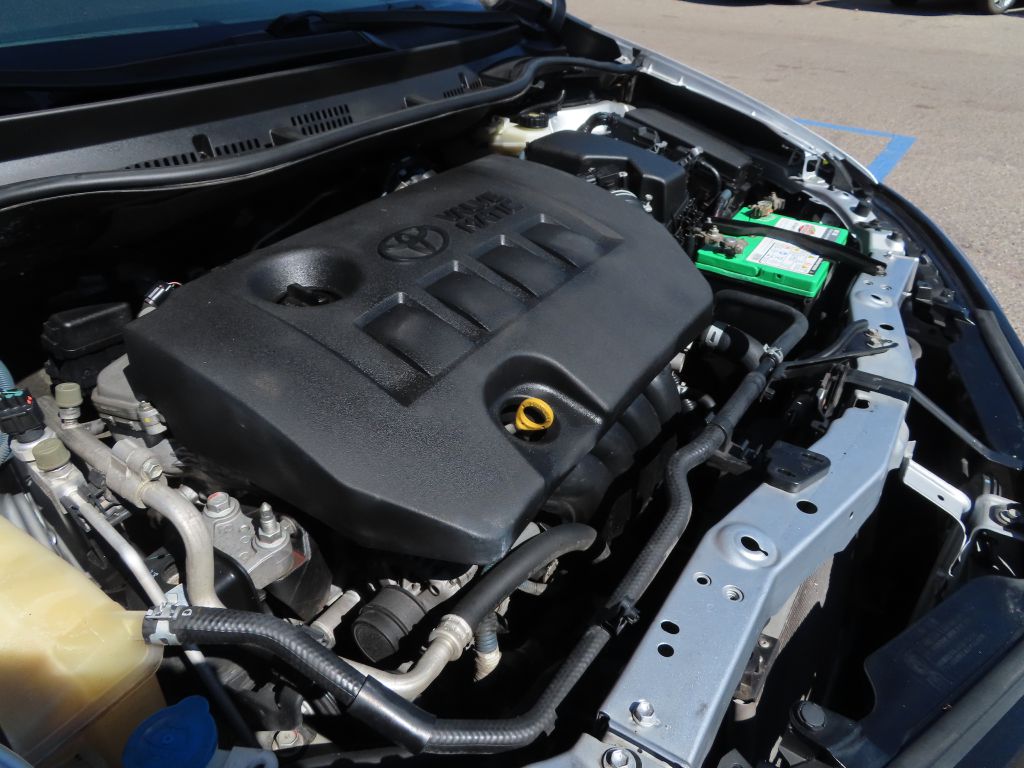 Additional photo of vehicle.