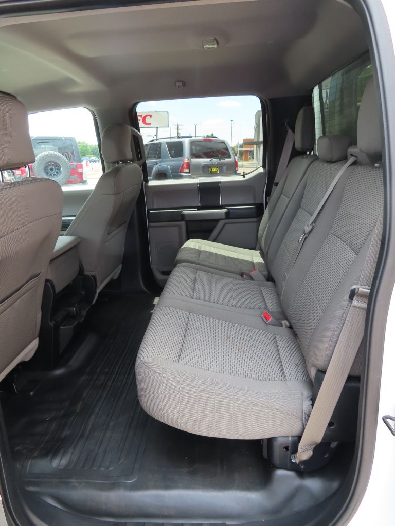2016 Ford F-150 Platinum - Photo 11