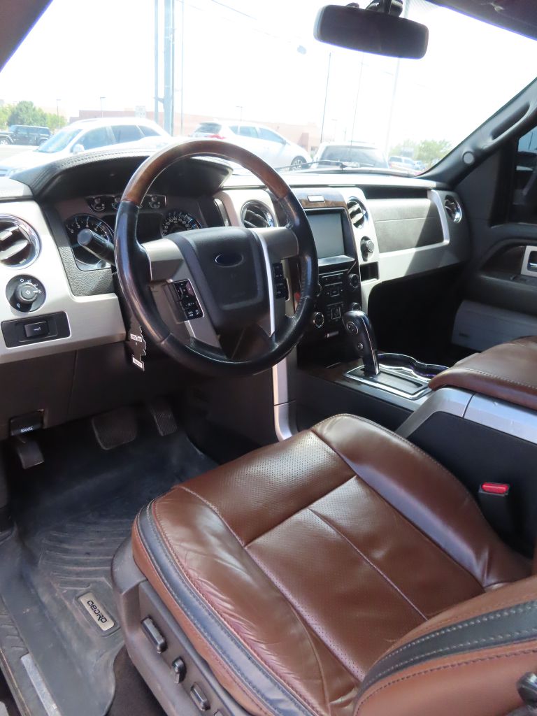 2014 Ford F-150 Platinum - Photo 9