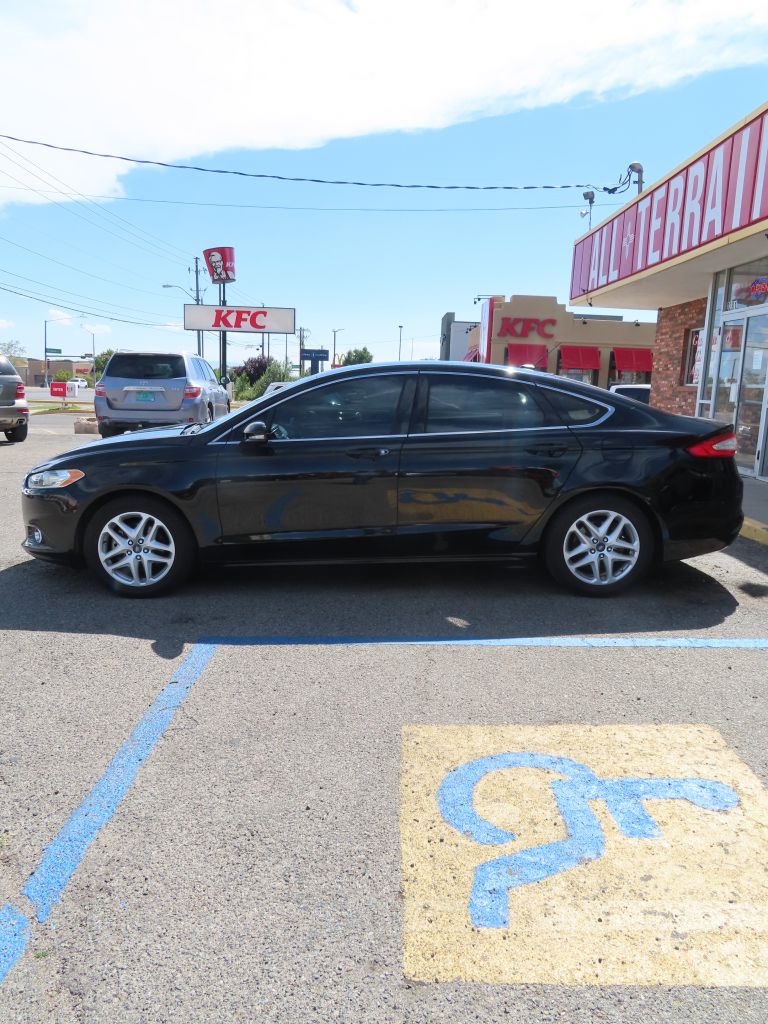 2016 Ford Fusion SE - Photo 7