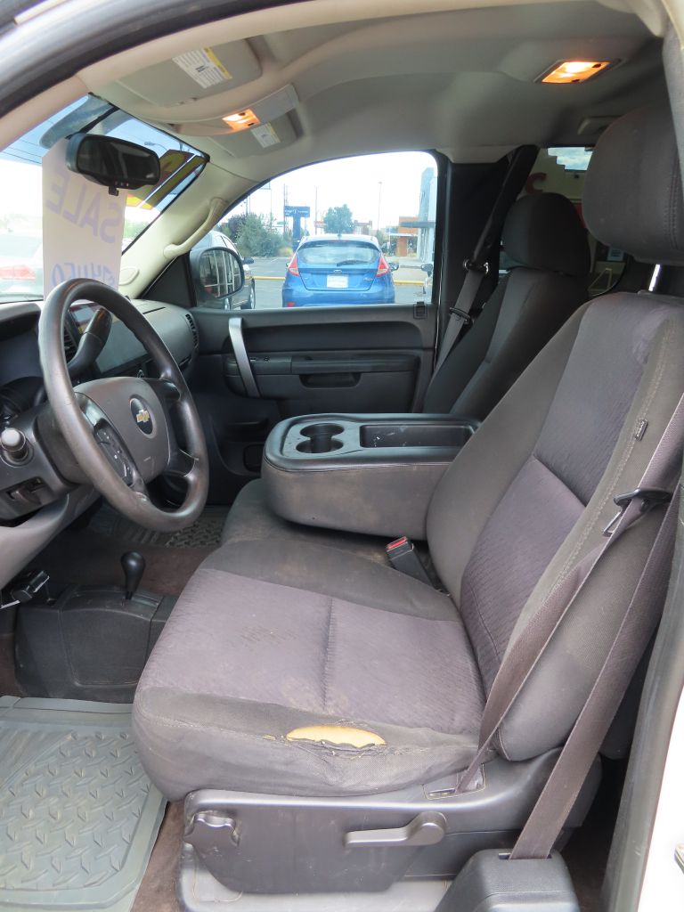 2012 Chevrolet Silverado 1500 LS - Photo 9