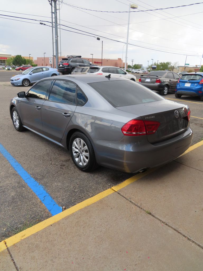 Additional photo of vehicle.