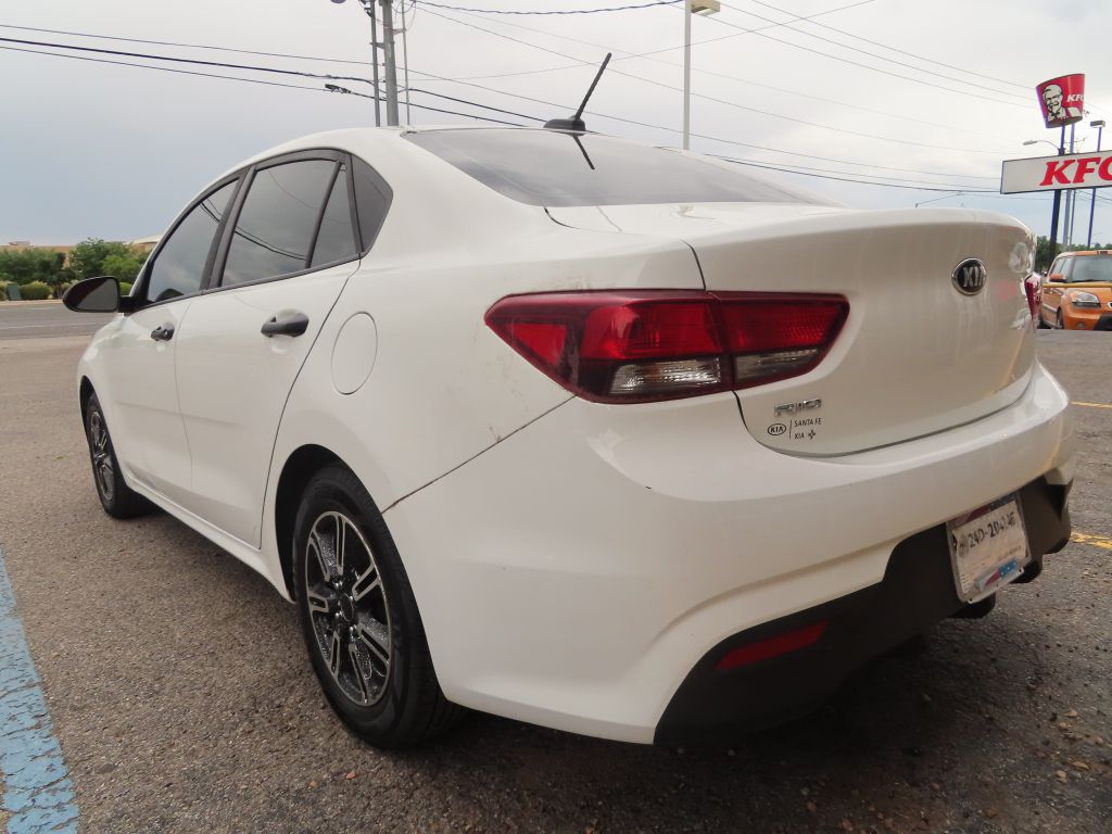 2018 Kia RIO LX photo 13