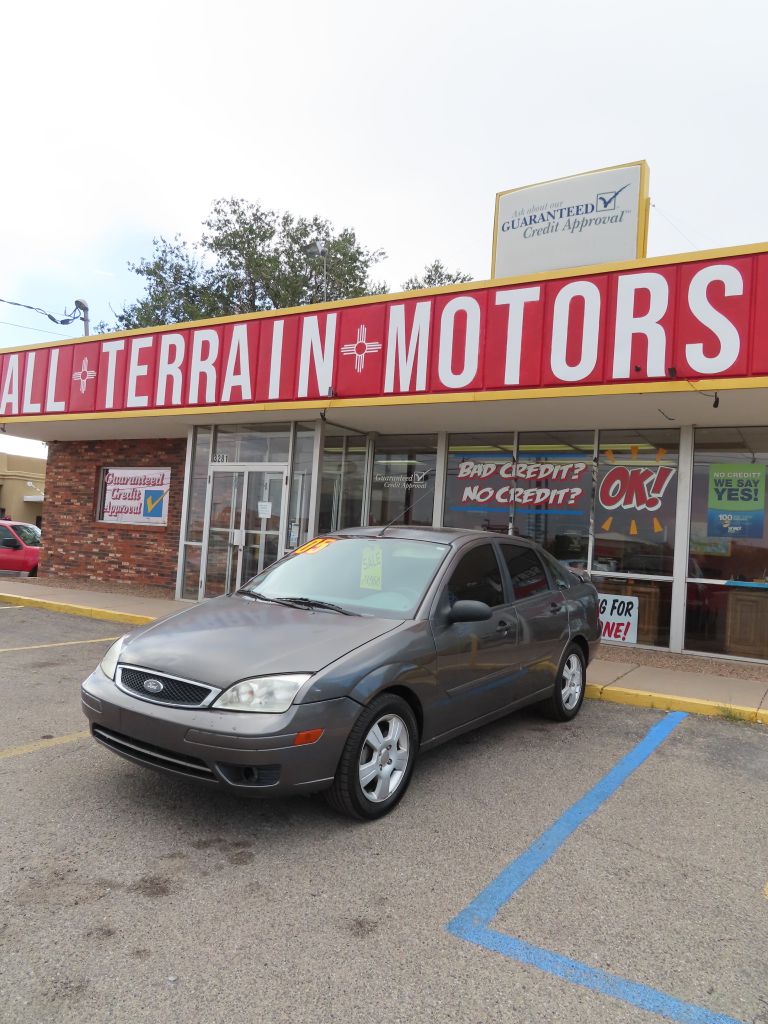 2005 Ford Focus ZX4 S