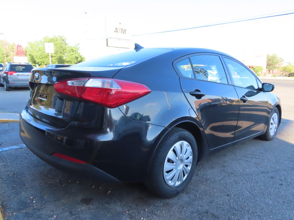 2016 Kia Forte LX photo 14