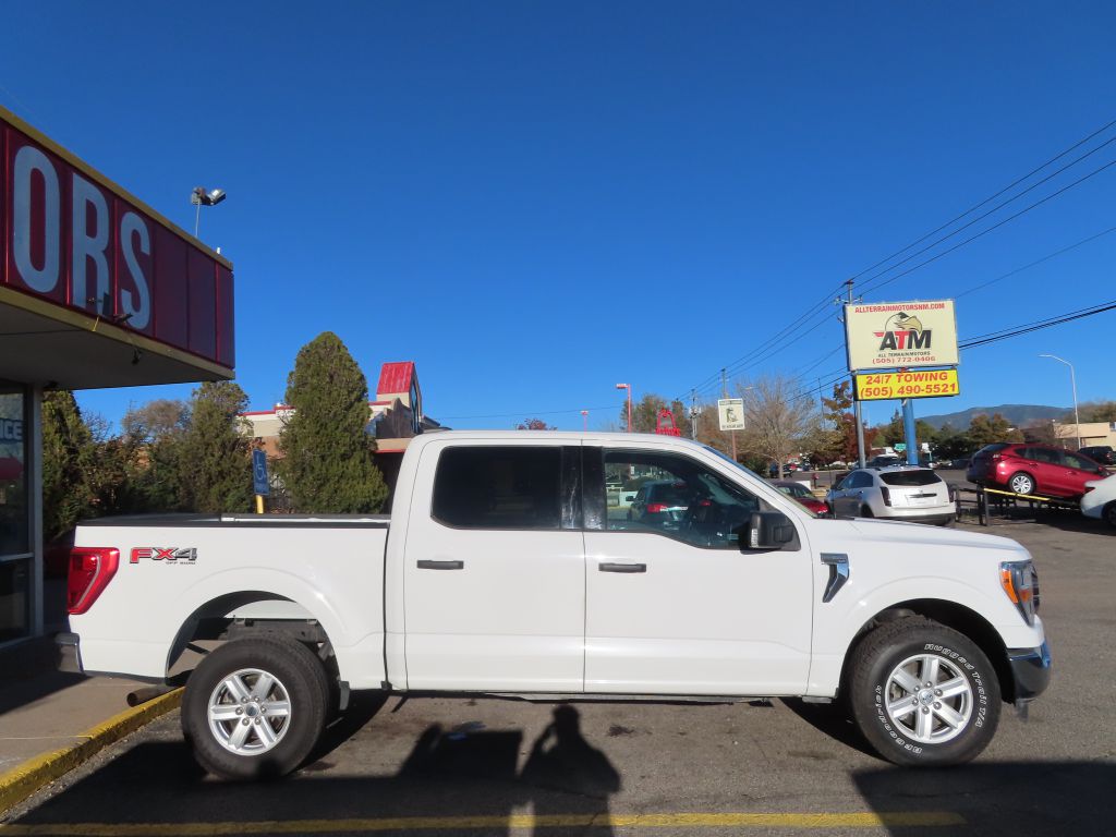 2021 Ford F-150 XLT photo 4