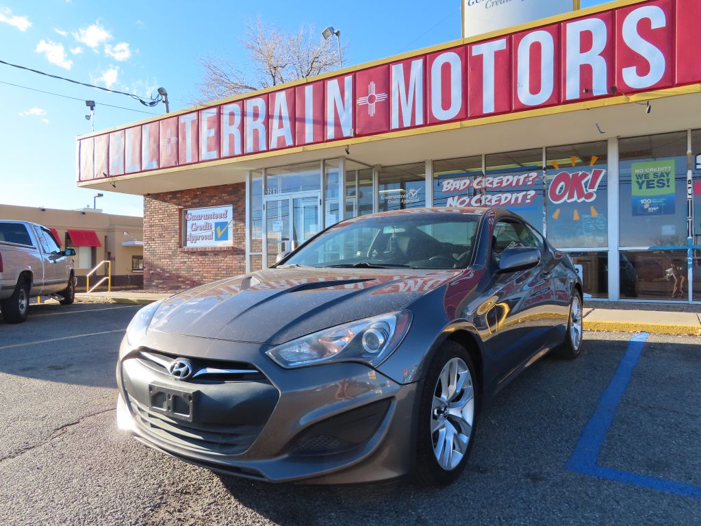 2013 Hyundai Genesis Coupe Base's photo