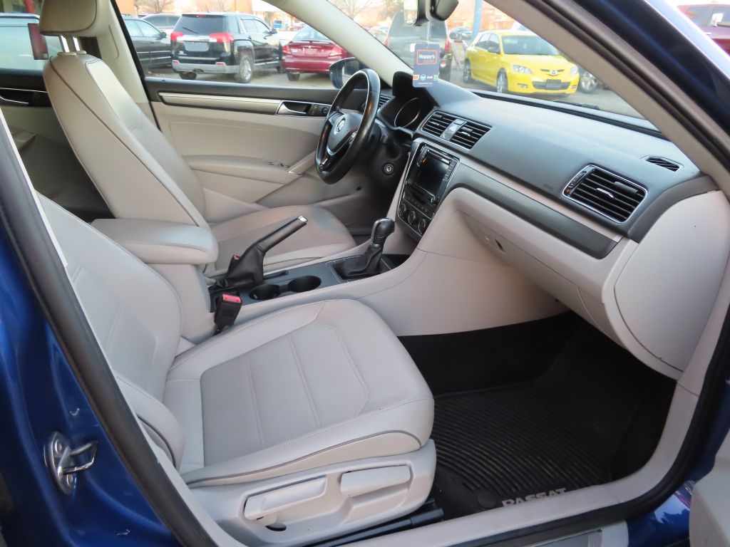 Additional photo of vehicle.