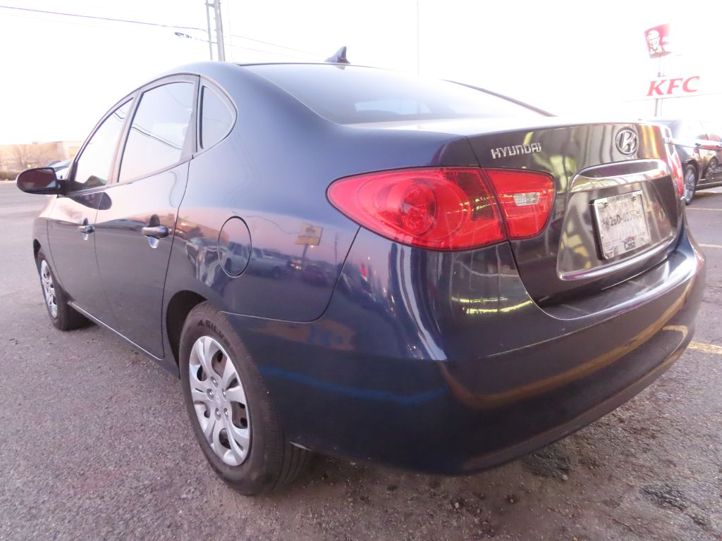 2010 Hyundai Elantra GLS - Photo 9