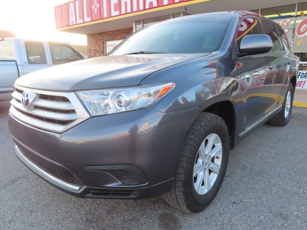 Additional photo of vehicle.