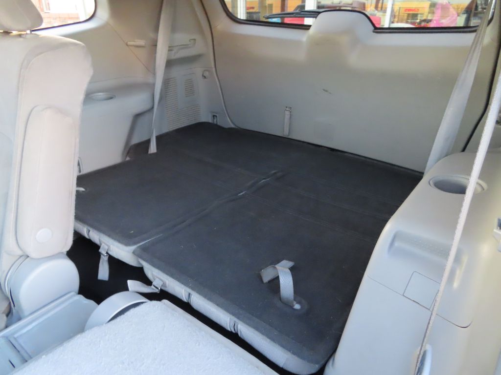 Additional photo of vehicle.