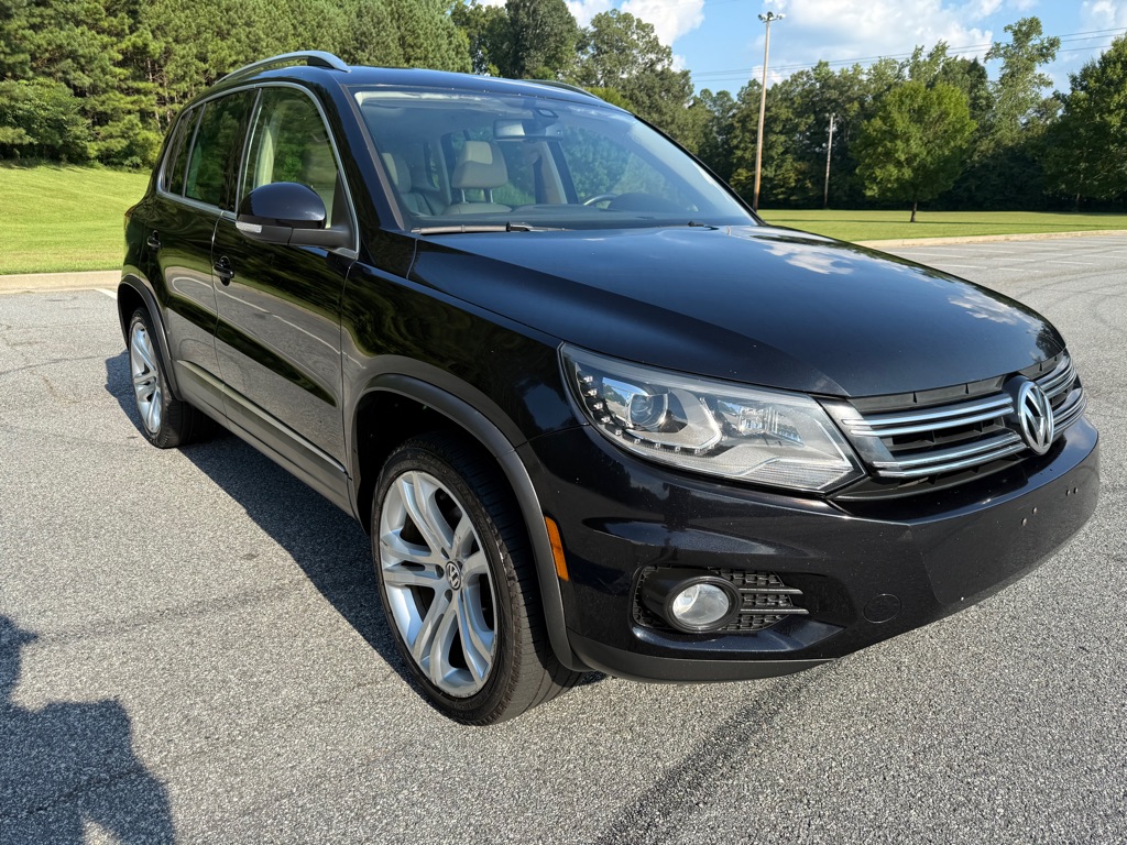 2013 Volkswagen Tiguan #2