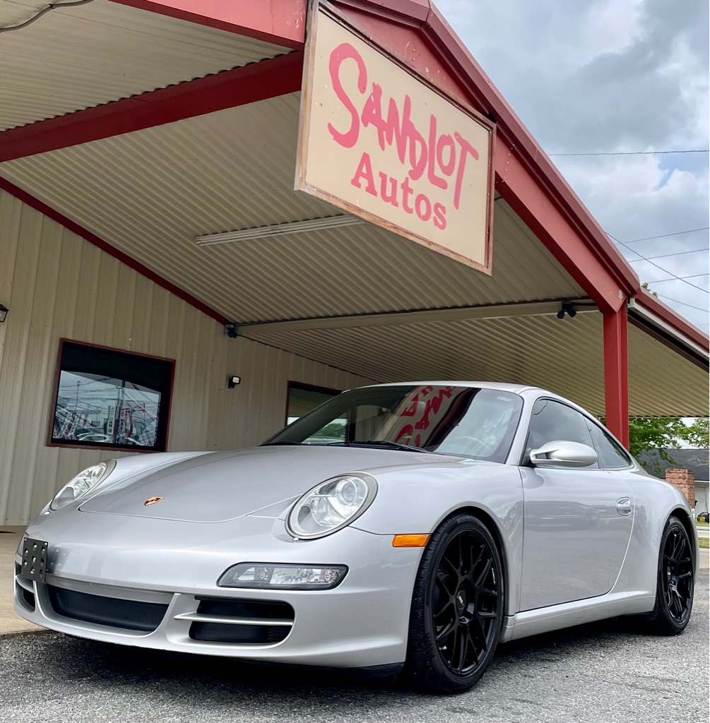 Silver 2008 Porsche 911 Carrera Coupe RWD Coupe Rear-Wheel Drive 5-Speed Automatic