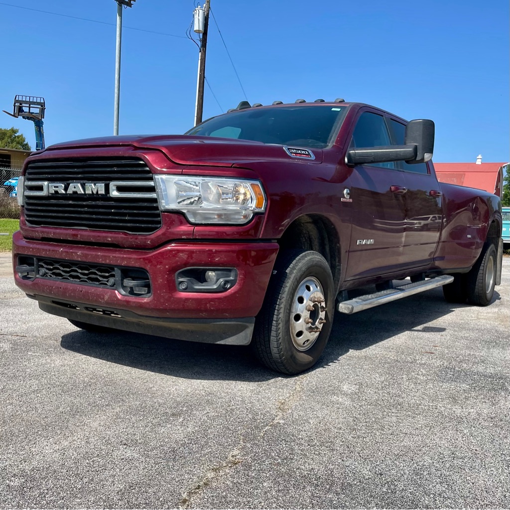 2019 RAM 3500 Big Horn Crew Cab LB DRW 4WD