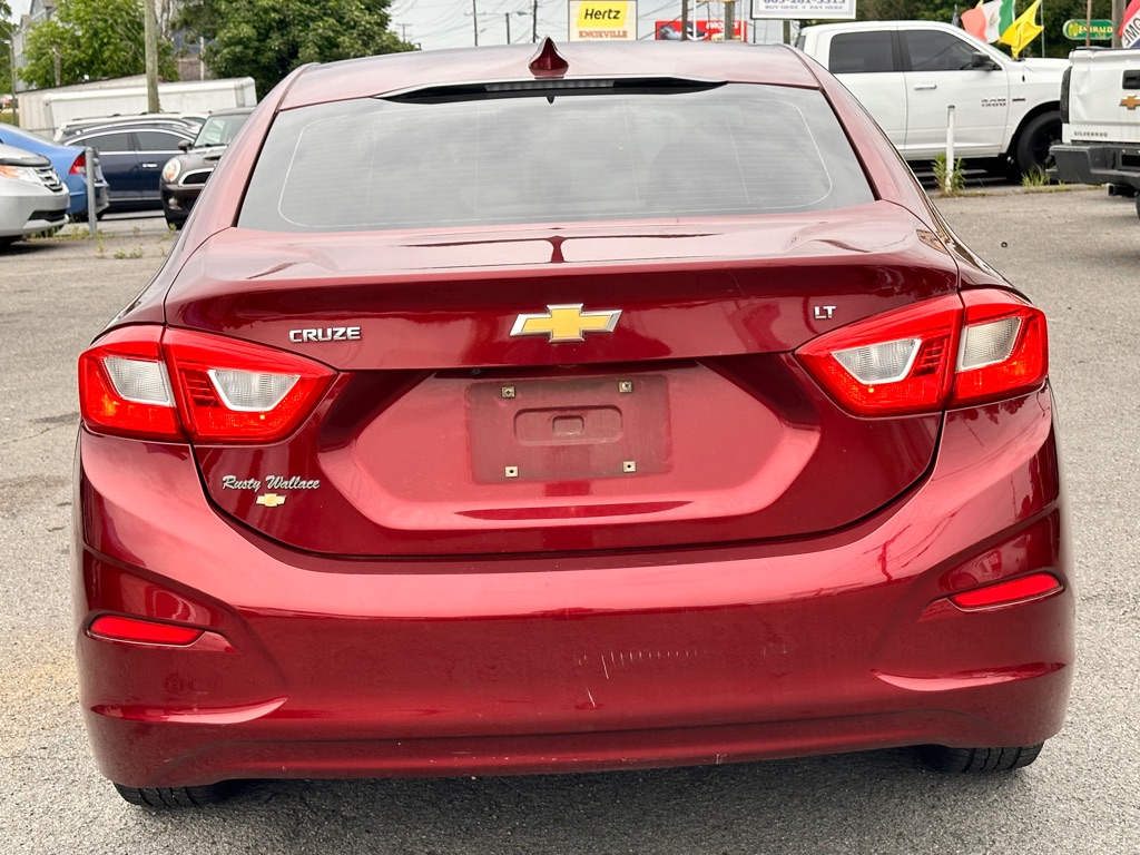 Photo 5 of this CHEVROLET CRUZE