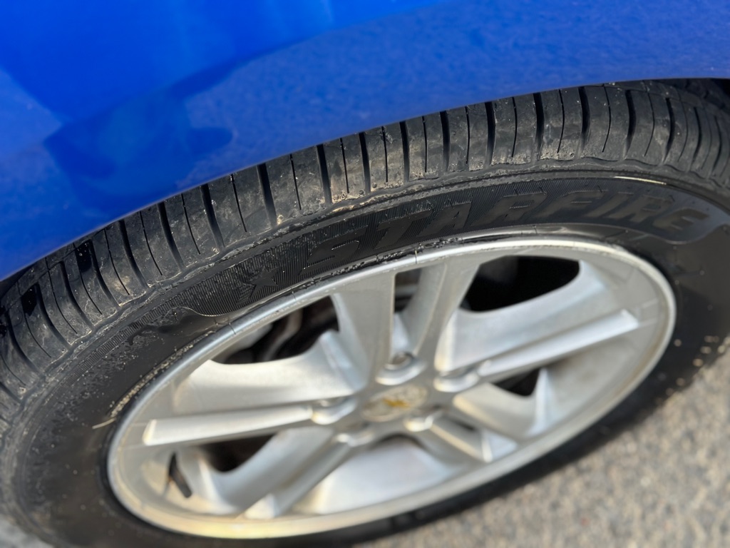 Photo 7 of this CHEVROLET CRUZE