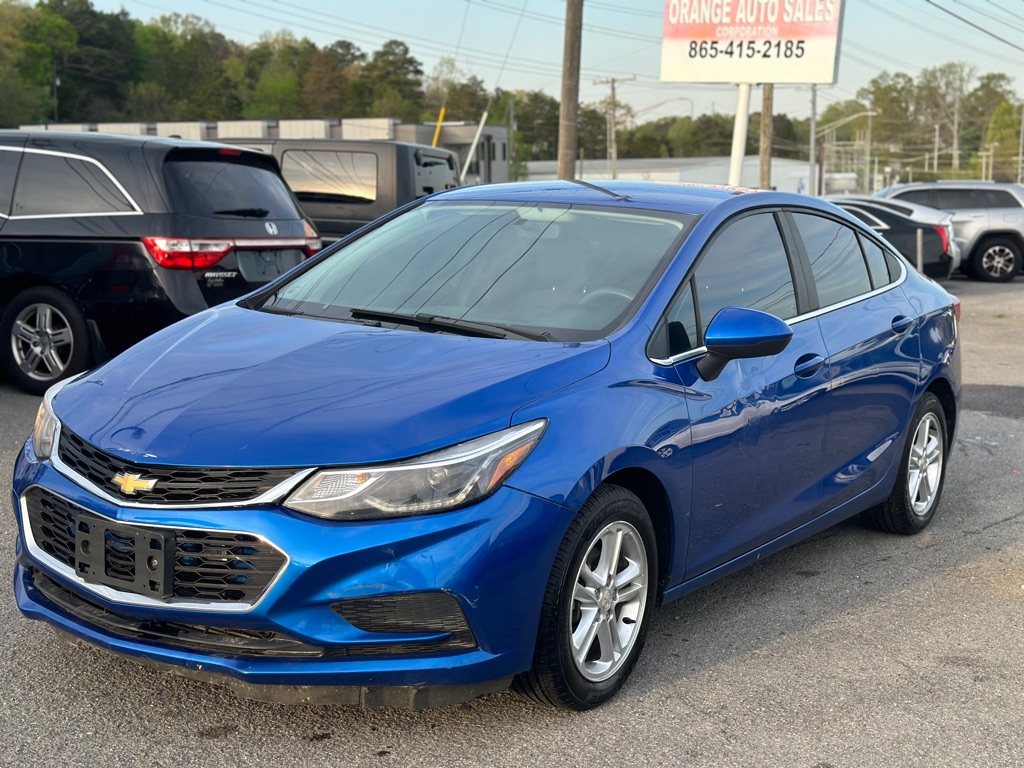 Photo 6 of this CHEVROLET CRUZE