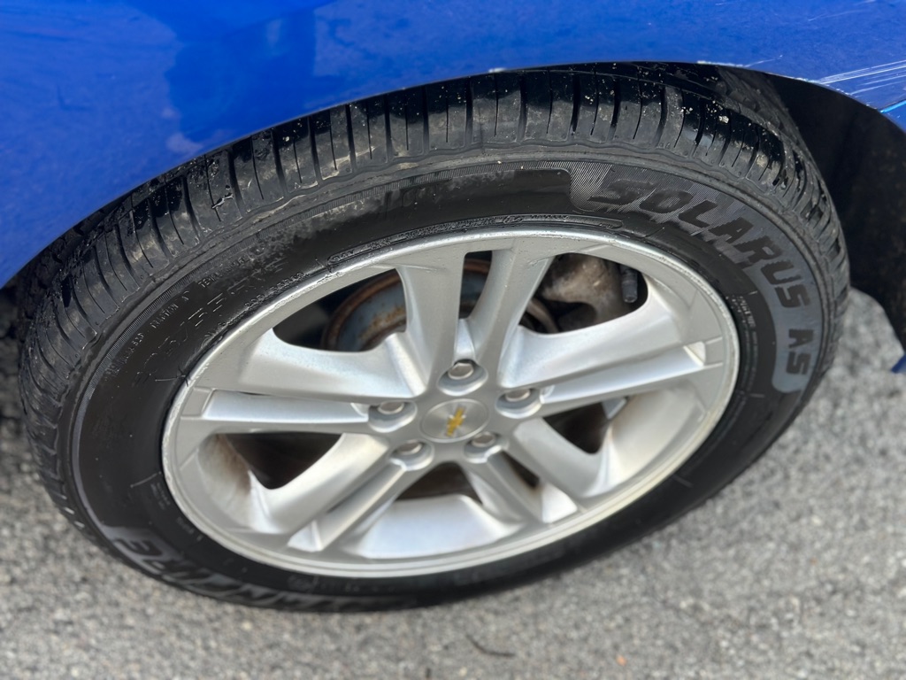 Photo 11 of this CHEVROLET CRUZE