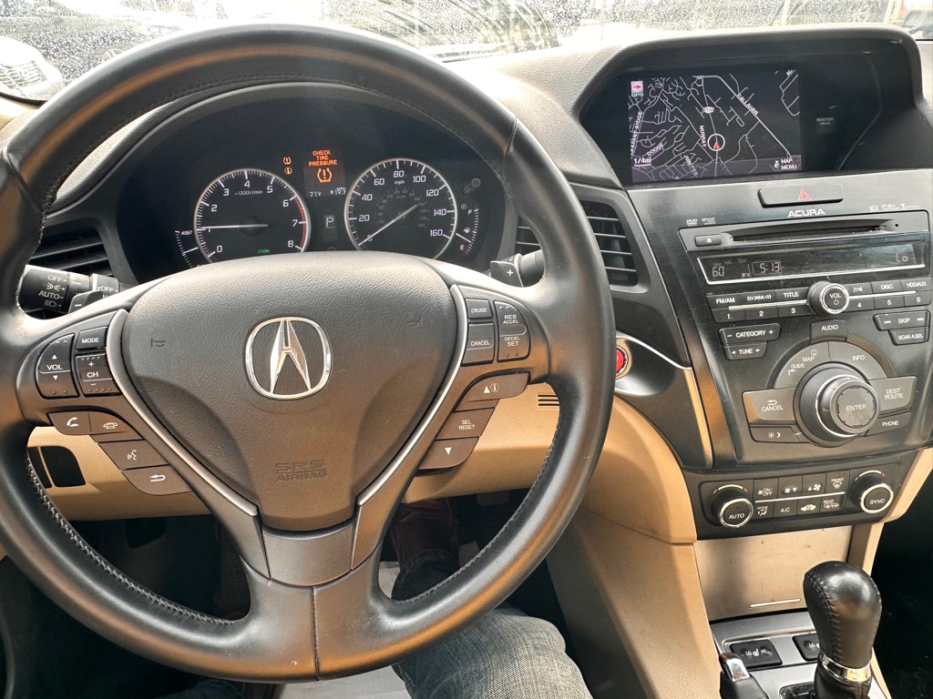 Photo 13 of this ACURA ILX