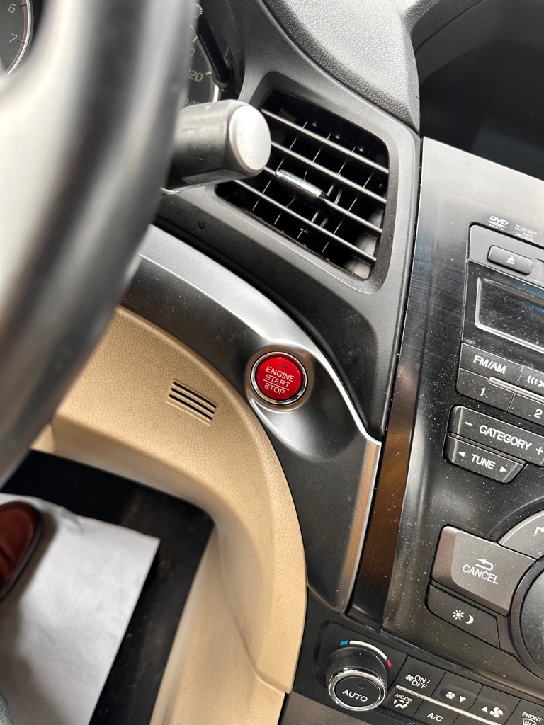 Photo 15 of this ACURA ILX