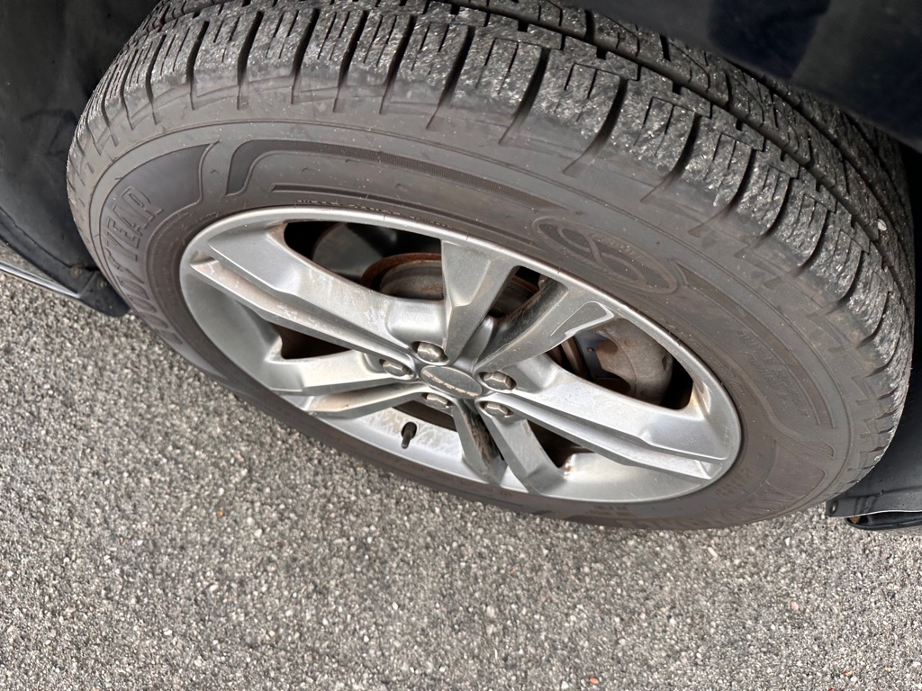 Photo 13 of this DODGE CHARGER