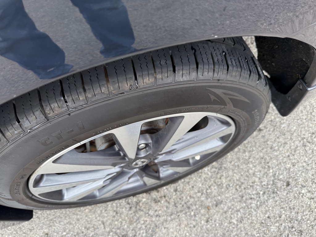 Photo 12 of this NISSAN ALTIMA