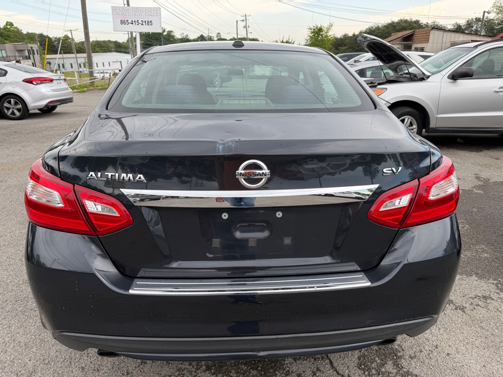 Photo 6 of this NISSAN ALTIMA