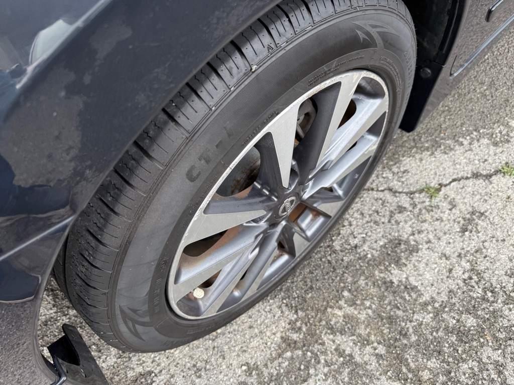 Photo 9 of this NISSAN ALTIMA