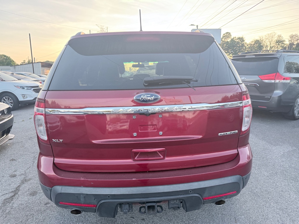 Photo 5 of this FORD EXPLORER