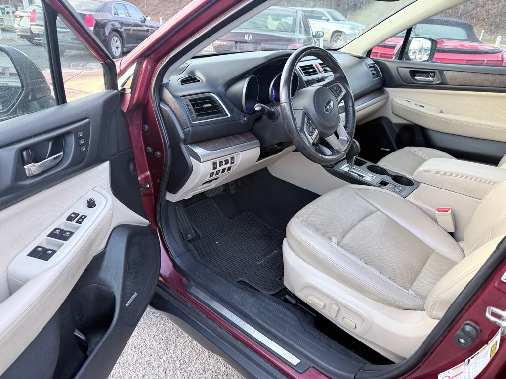 Photo 7 of this SUBARU OUTBACK