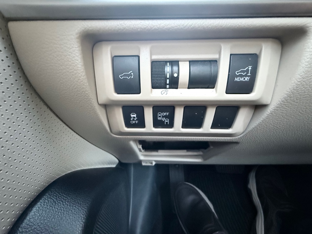 Photo 19 of this SUBARU OUTBACK