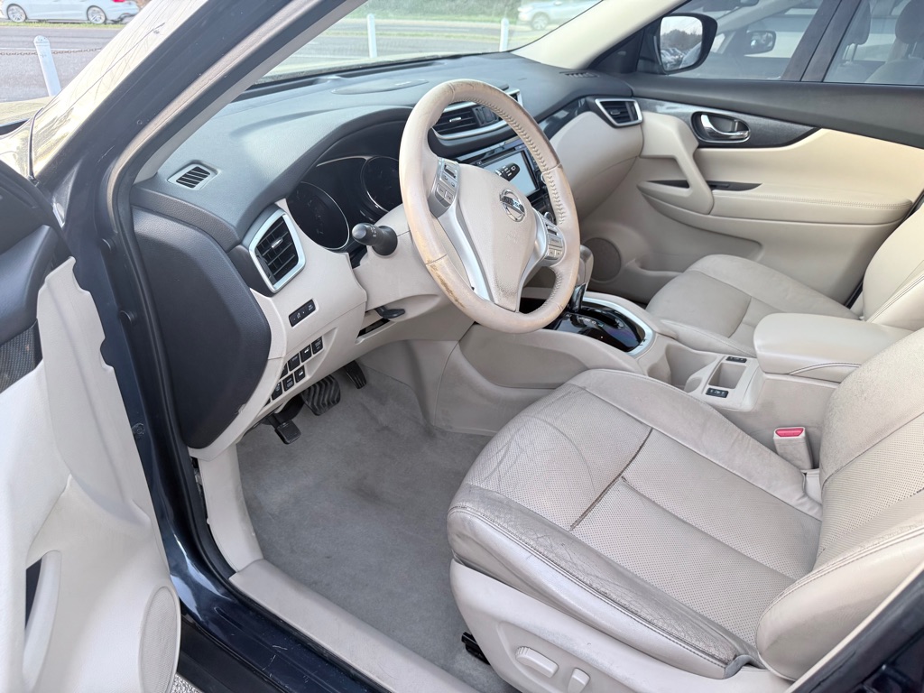 Photo 4 of this NISSAN ROGUE