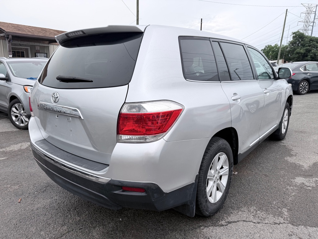 Photo 6 of this TOYOTA HIGHLANDER