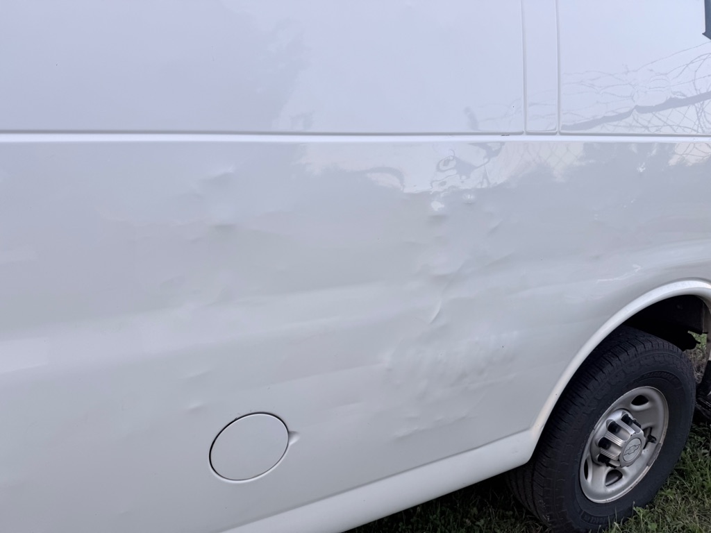 Photo 7 of this CHEVROLET EXPRESS G3500