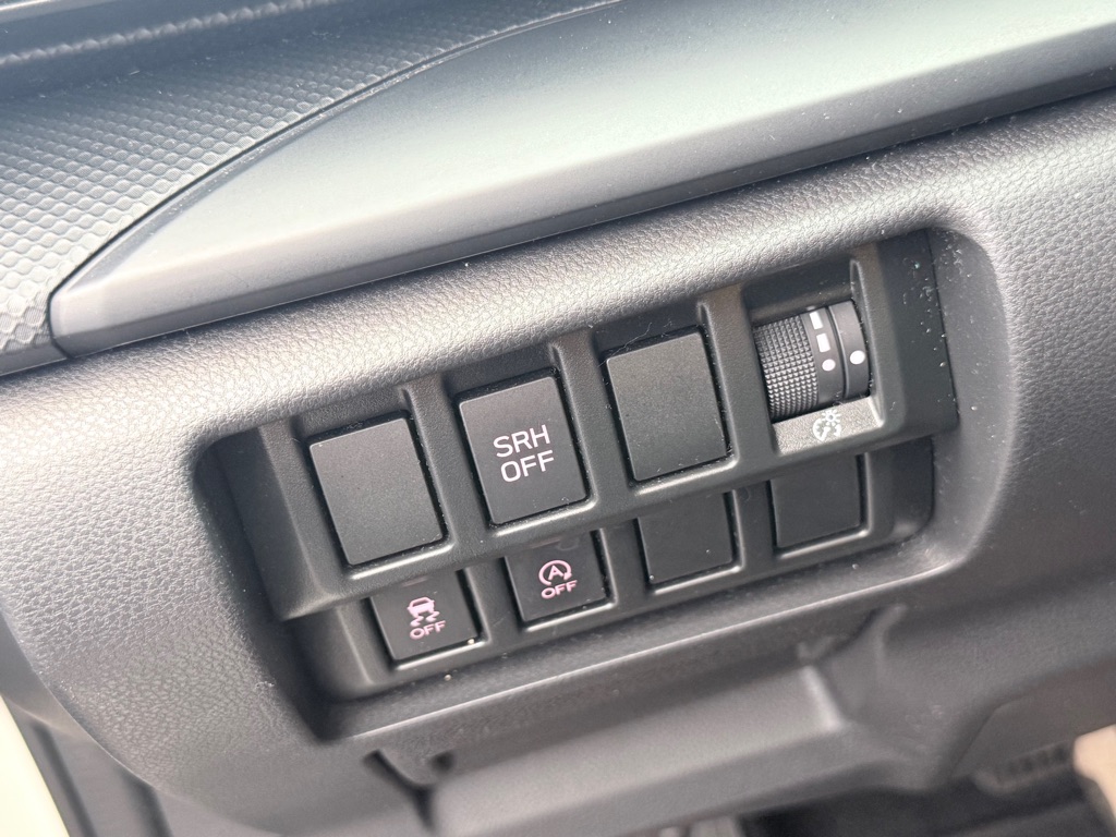 Photo 18 of this SUBARU FORESTER