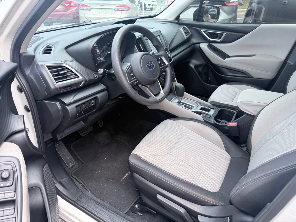 Photo 9 of this SUBARU FORESTER